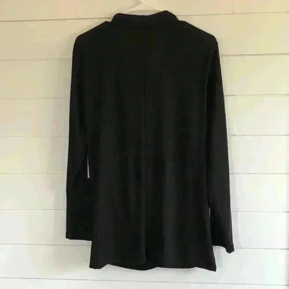 1.State Plus Size Crossover Black Wrap Top Size 1X - Picture 3 of 6